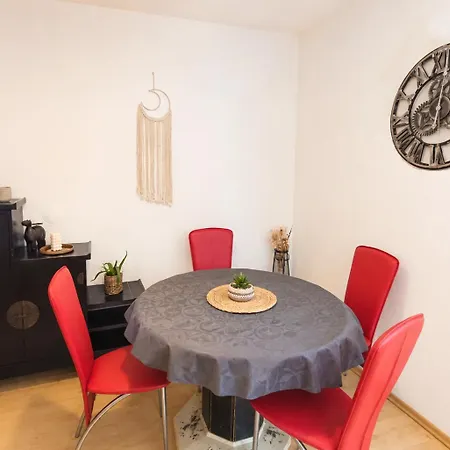 Apartamento Luna Center - 2 Balconies & 3 Ac *
